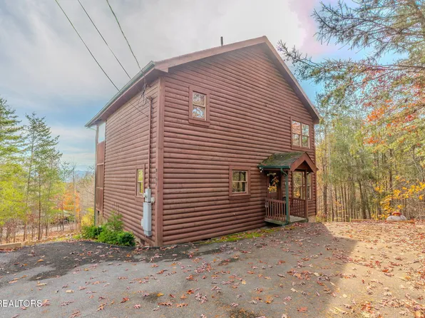 2109 Memory Way, Sevierville, TN 37876