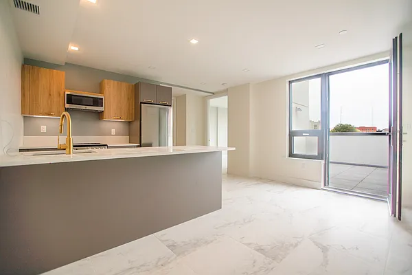 Rented by YHT Management Inc. | media 26