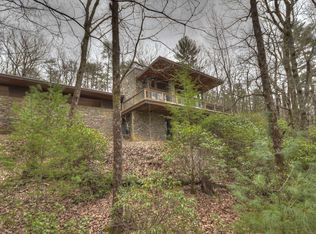 340 Laughing Bird Ln, Ellijay, GA 30536