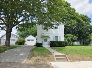 1514 Woodward Ave, Elkhart, IN 46514