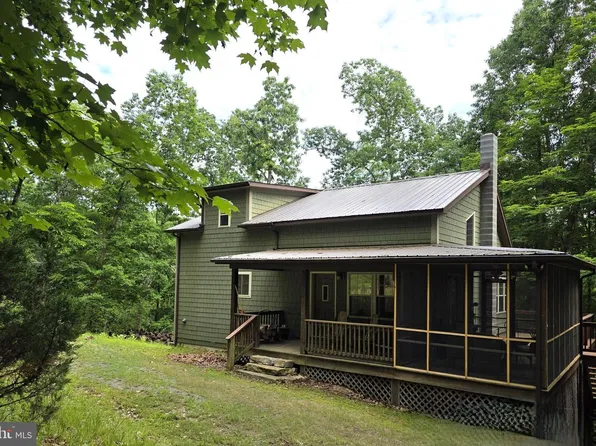 565 Scarlet Tanager Trl, Franklin, WV 26807