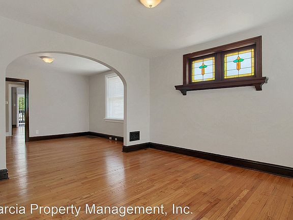 4th image of 4929 Pernod Ave APT 1E
