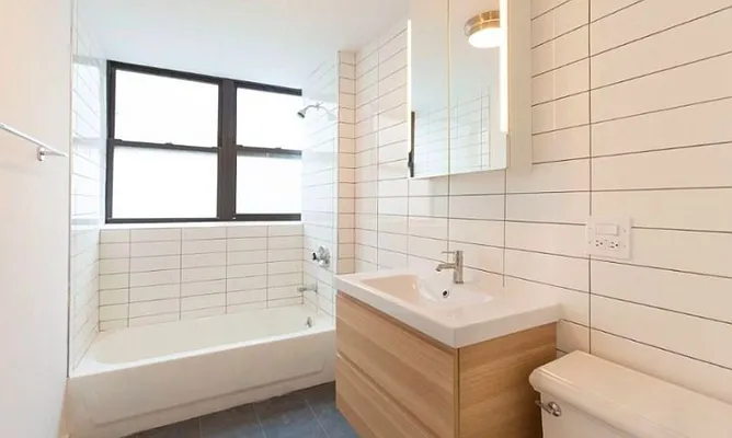 Rented by Compass | media 21