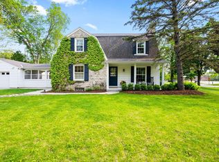 7342 N Longacre Rd, Fox Pt, WI 53217