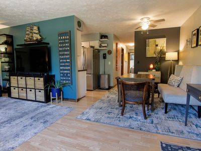 2120 N Washington St APT 6, Bismarck, ND, 58501