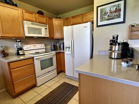 3rd image of 50 Halili Ln APT 5A