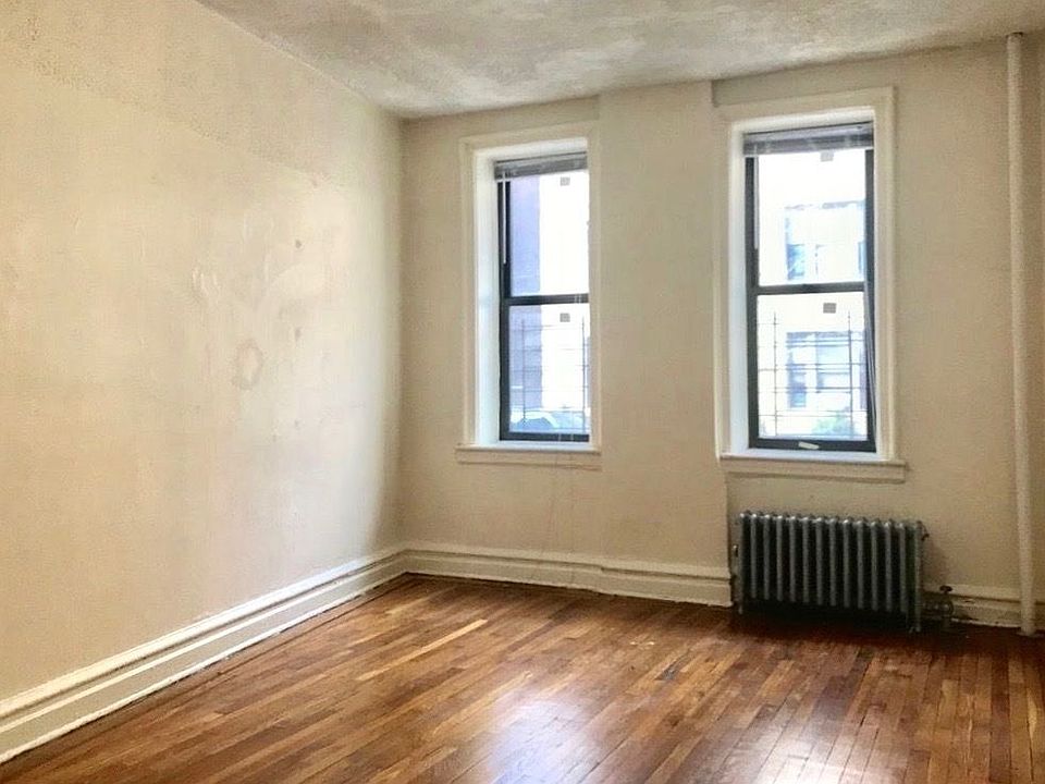 1st image of 57 Saint Pauls Pl APT 3D