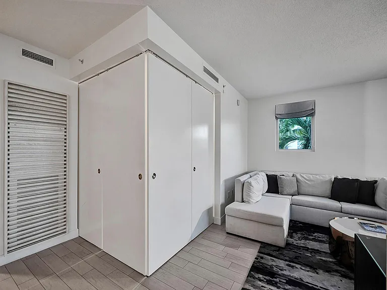 3101 Bayshore Dr #602 — Photo 15