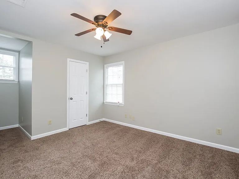 2906 Katy Ln SW — Photo 13