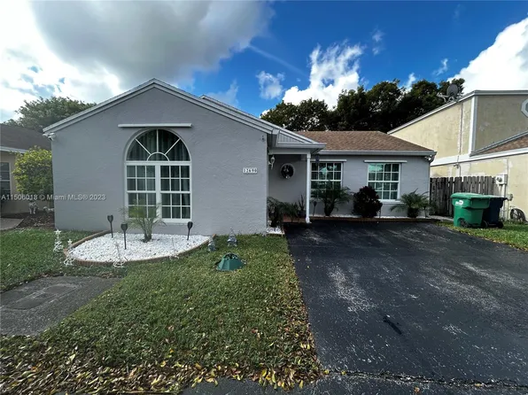 12690 SW 146th Ter, Miami, FL 33186