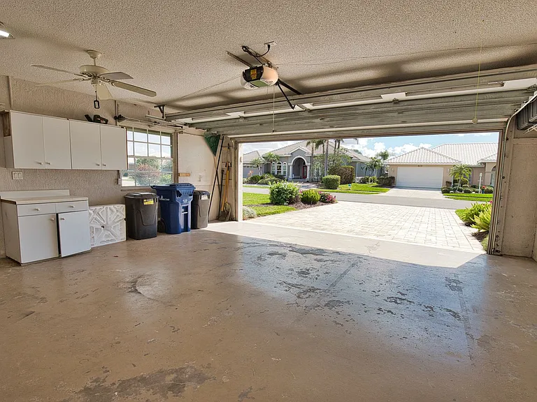 630 Khyber Ln — Photo 44