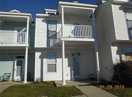 1st image of 1170B Century Oaks Dr