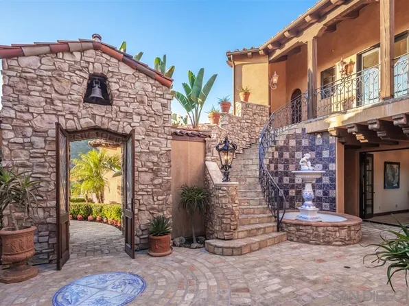 18113 El Brazo, Rancho Santa Fe, CA 92067