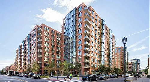 1400 Hudson St #609 Photo 1