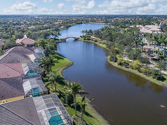 Stunning Lake View