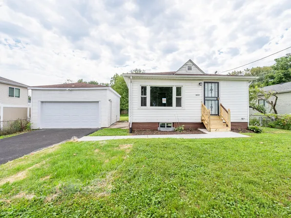 3027 W 141st St, Blue Island, IL 60406