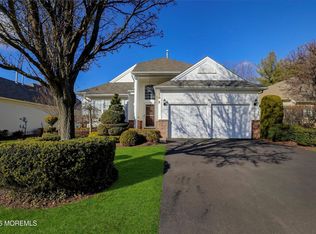 11 Derry Meeting Drive, Manalapan, NJ 07726