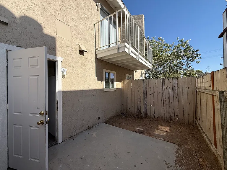 509 E Ridgecrest Blvd #B — Photo 23