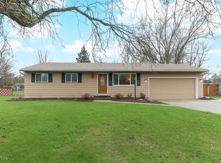 3731 Bramblewood Dr, Brunswick, OH