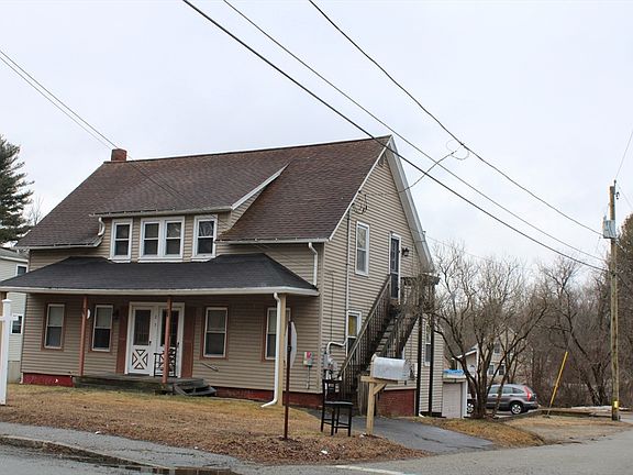2nd image of 25 Quinebaug Rd