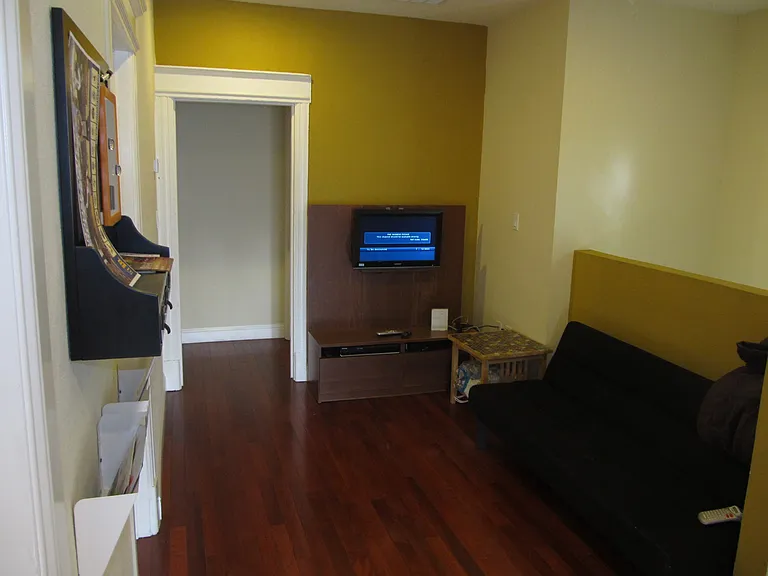 407 S 5th St #3 — Photo 18