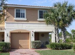 5318 SE Mitchell Ln, Stuart, FL 34997