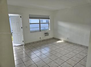 6021 Polk St APT 2, Hollywood, FL 33024