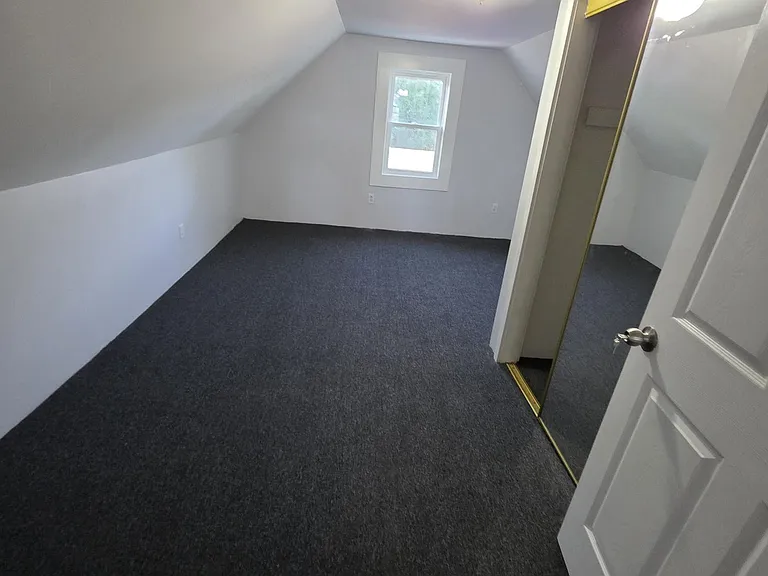 627 N Main St #2 — Photo 18