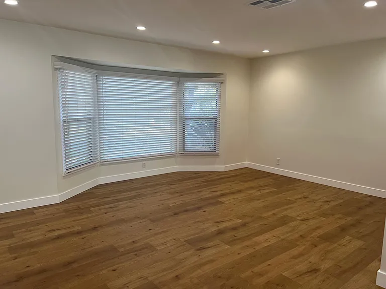 17531 Tribune St — Photo 3