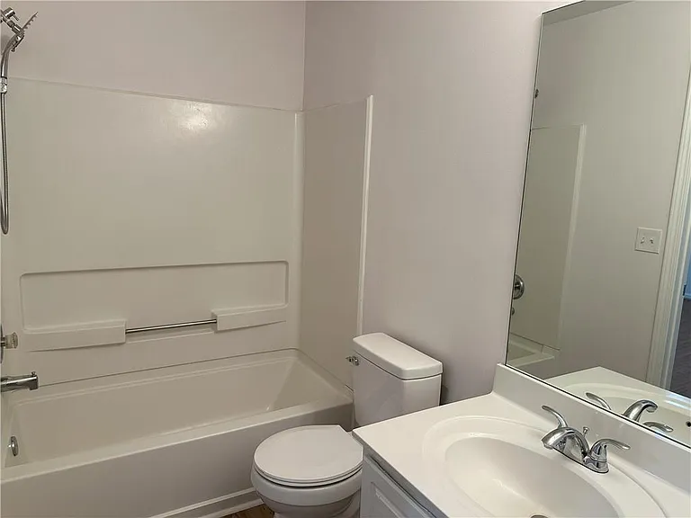4162 Howell Park Rd — Photo 13