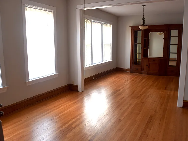 2208 N Spaulding Ave #2 — Photo 3