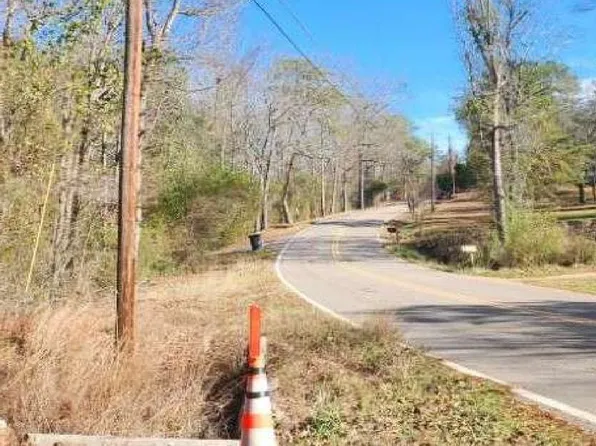 7643 Old Dixiana Rd, Pinson, AL 35126