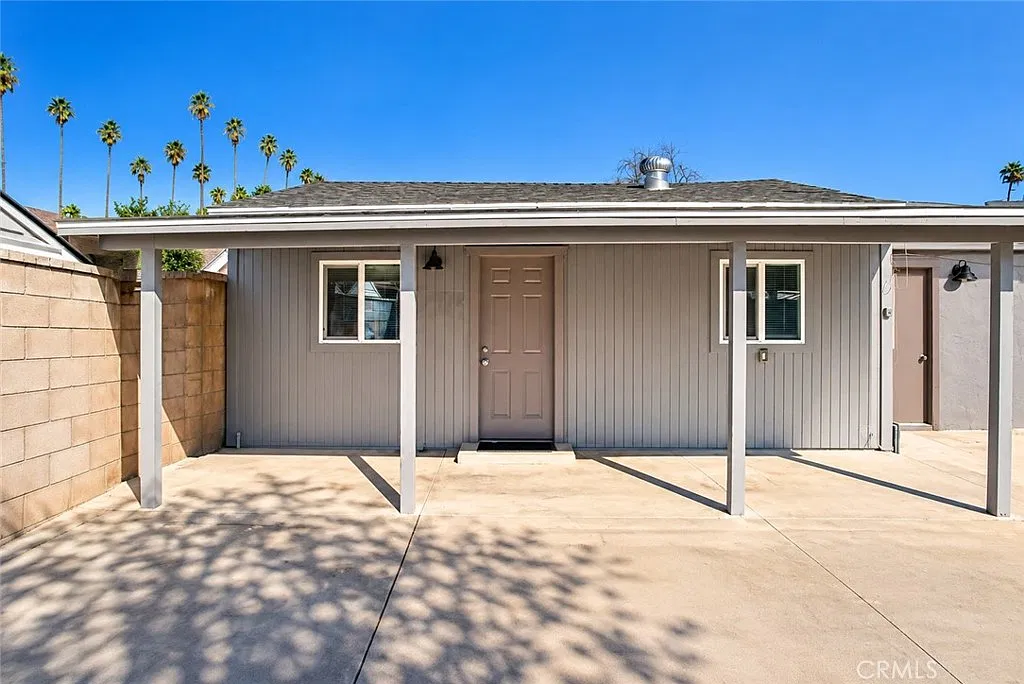 1 bed, 460 sqft, $1,750 — Photo 2