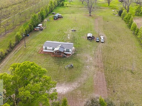 2nd image of 4106 Old Screven Rd