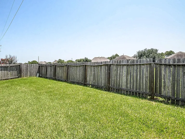 6419 Bennington Springs Dr — Photo 25
