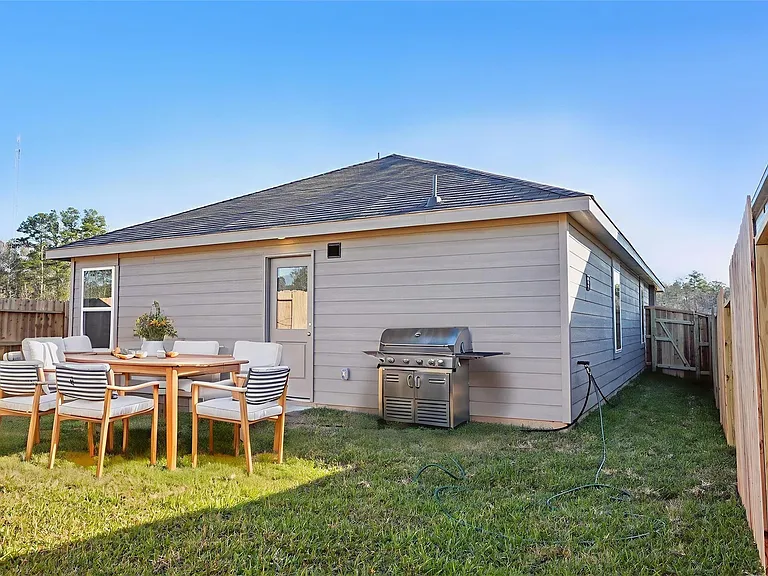 16819 Spotted Oak Dr — Photo 6