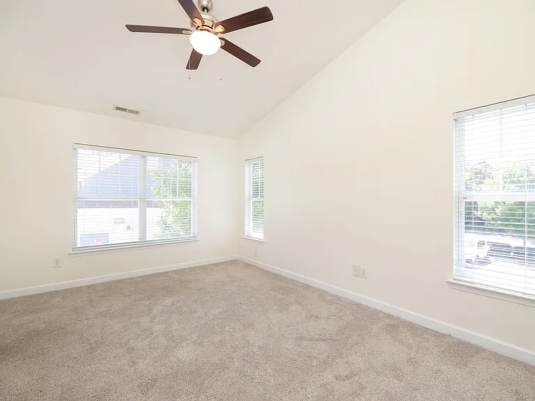 4614 Stoney Branch Dr — Photo 20