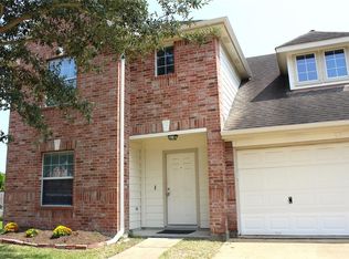 8103 Autumn Trace Ct, Houston, TX 77083