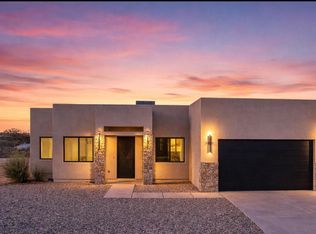 180 Via Agua Sarca, Rio Rico, AZ 85648