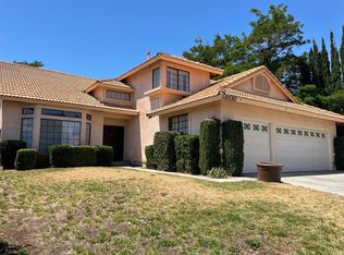 3030 Wellington Dr, Palmdale, CA 93551