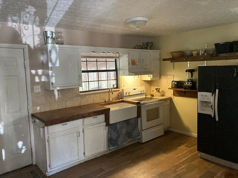 322 Henry Haynes Rd — Photo 8