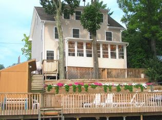 11 Center Bay S, Alburgh, VT 05440