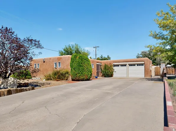 4805 Hilton Ave NE, Albuquerque, NM 87110