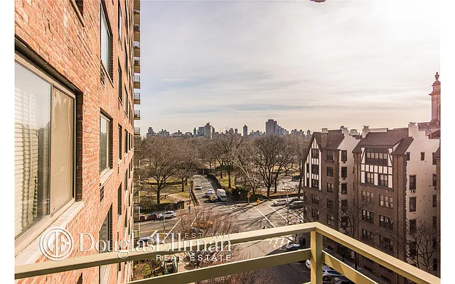 Sold by Douglas Elliman | media 12