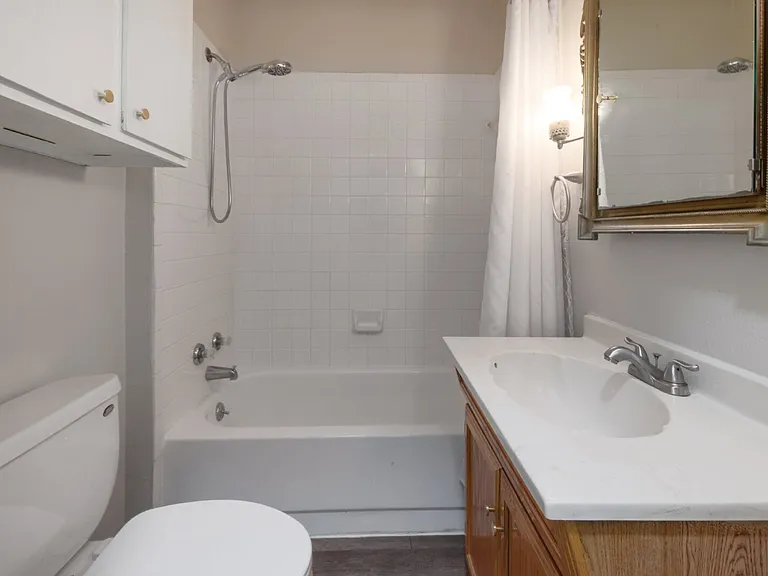 2318 Willow St #A — Photo 17