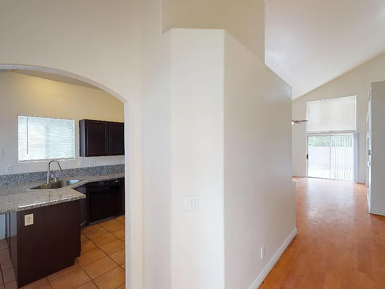 10005 Mystic Dance St — Photo 7