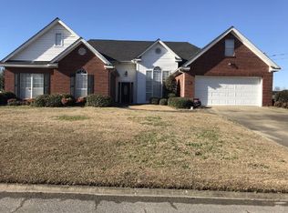 1004 Phil Harper Dr, Demopolis, AL 36732