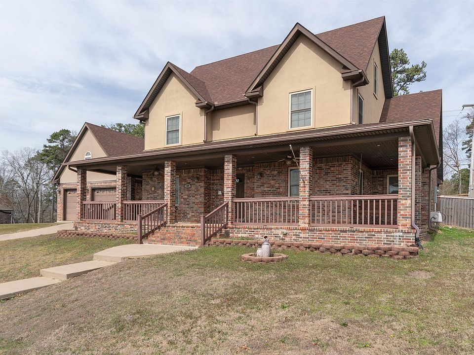 1st image of 524 Scarlet Oaks Dr