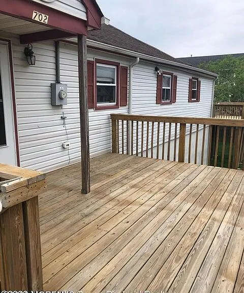 702 Edmunds Ave — Photo 10