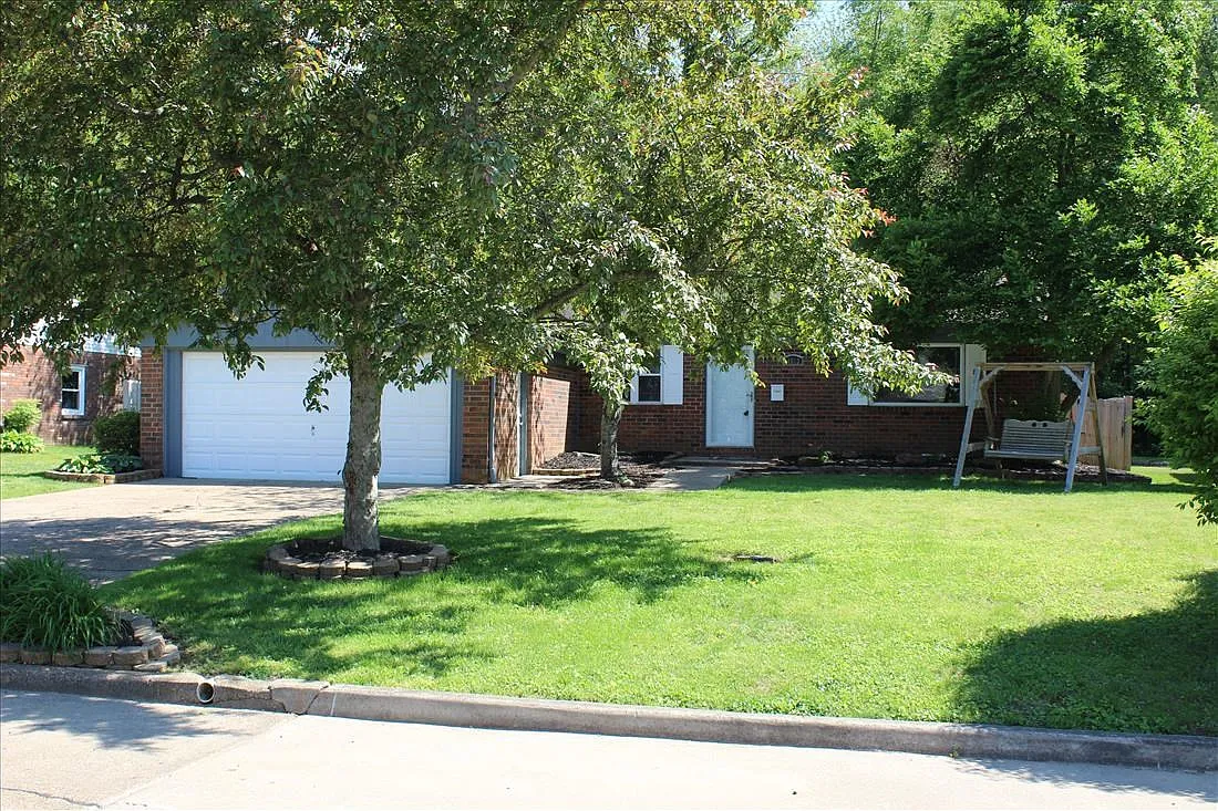 4513 Cass Ave photo 1